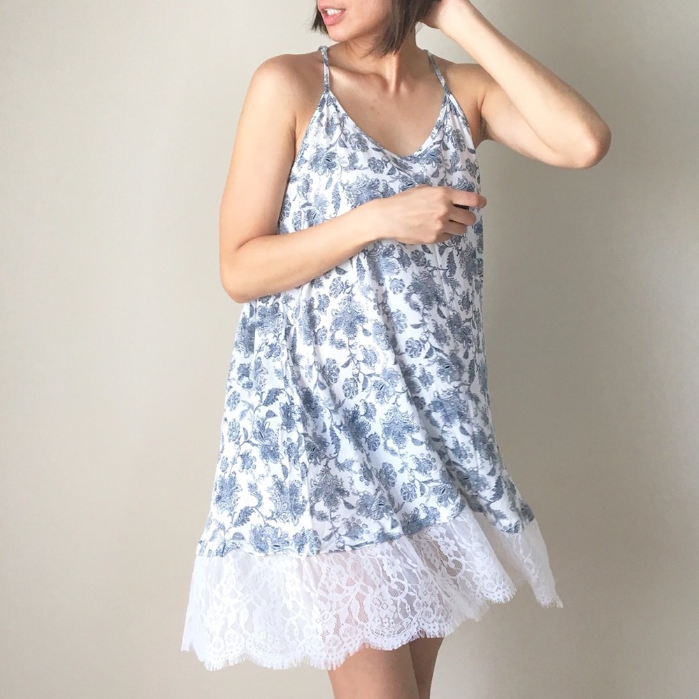 LAST 1 ! Floral Lace Dress WHITE BLUE - Picture 5 of 6